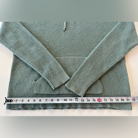aerie Sage Waffleknit Sweater Green Hooded Sweatshirt Pockets Size Small - Picture 5 of 14